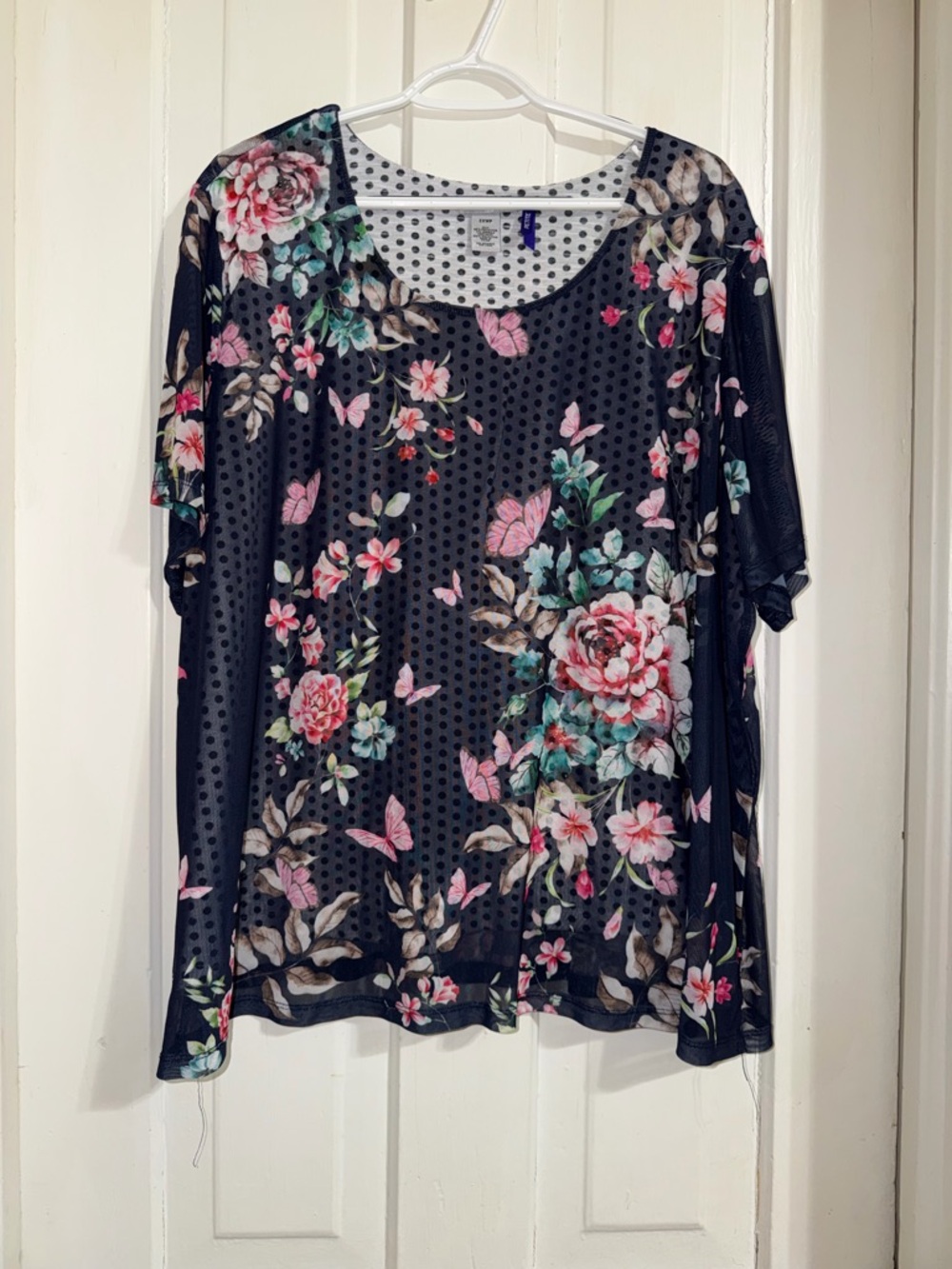 Women's Catherine's plus size 3X 3XWP Black Floral Short-Sleeve Scoop Neck Top